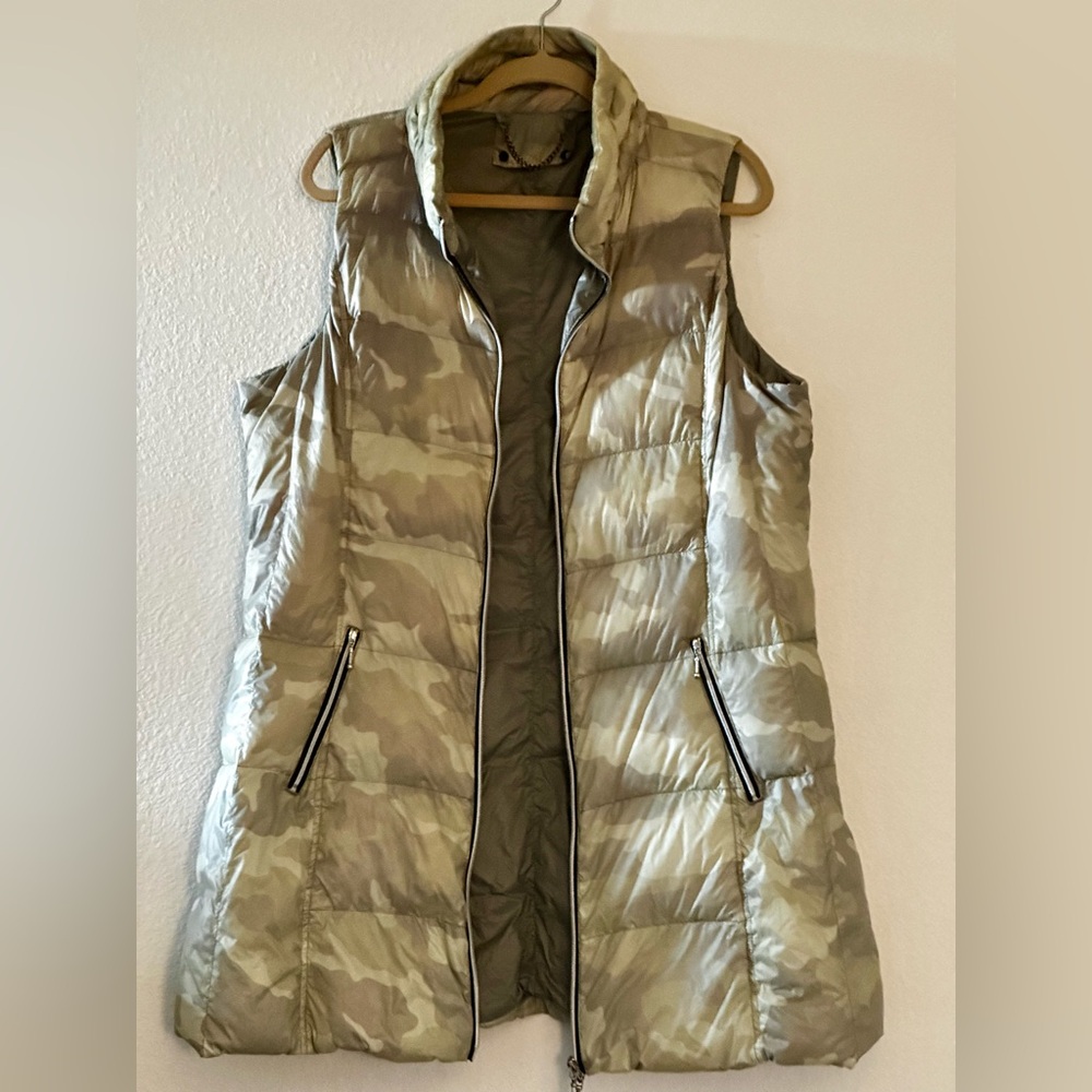Anorak Light Olive Camo Quilted Puffer Vest
